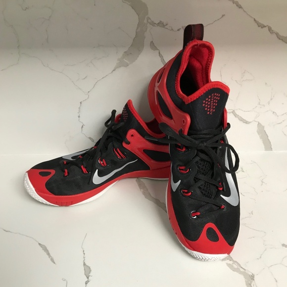 Nike Zoom HyperRev Basketball Sneakers Shoes US 9 Like New - Picture 1 of 10